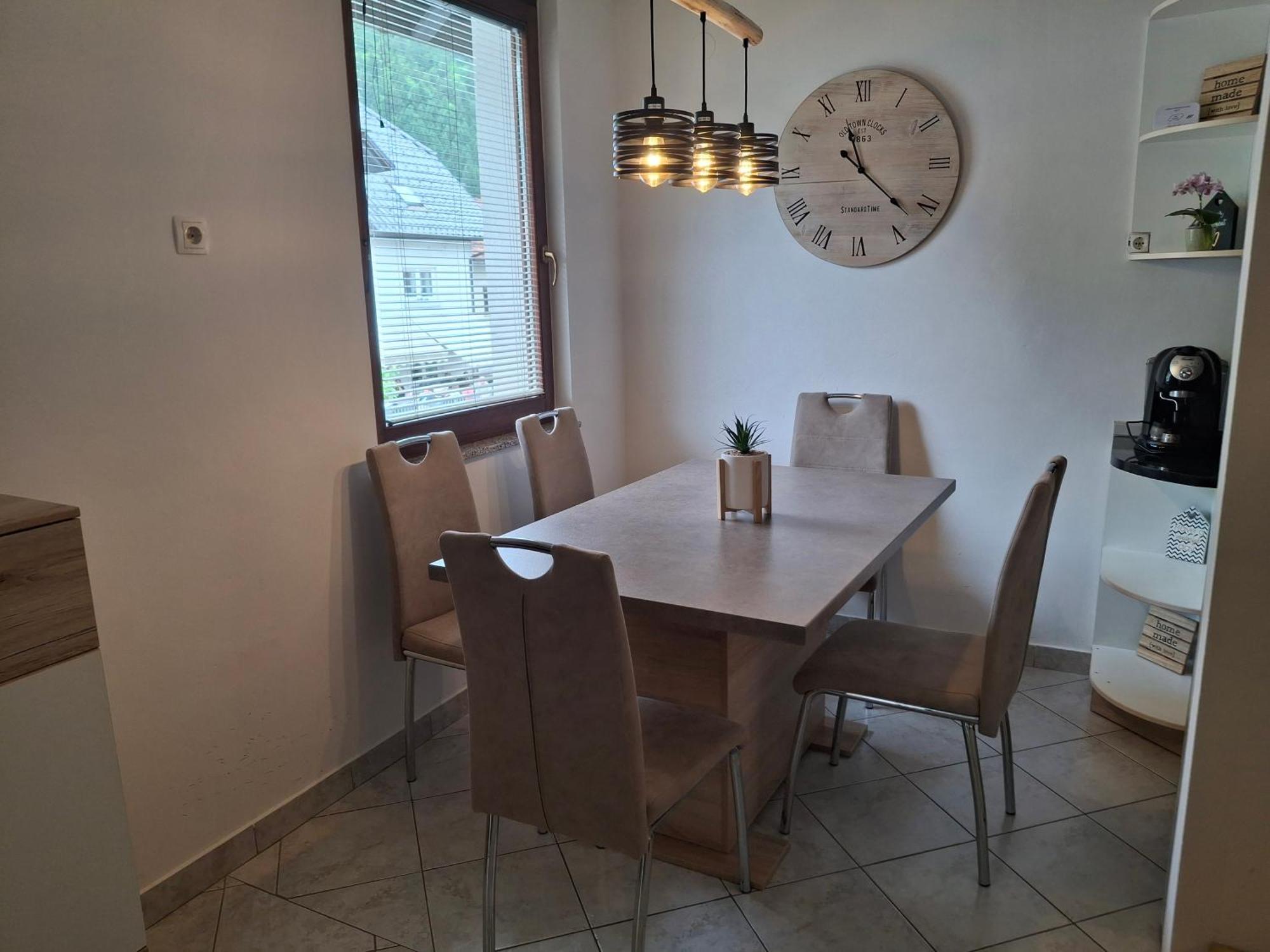 Apartment Veninsek Luče المظهر الخارجي الصورة